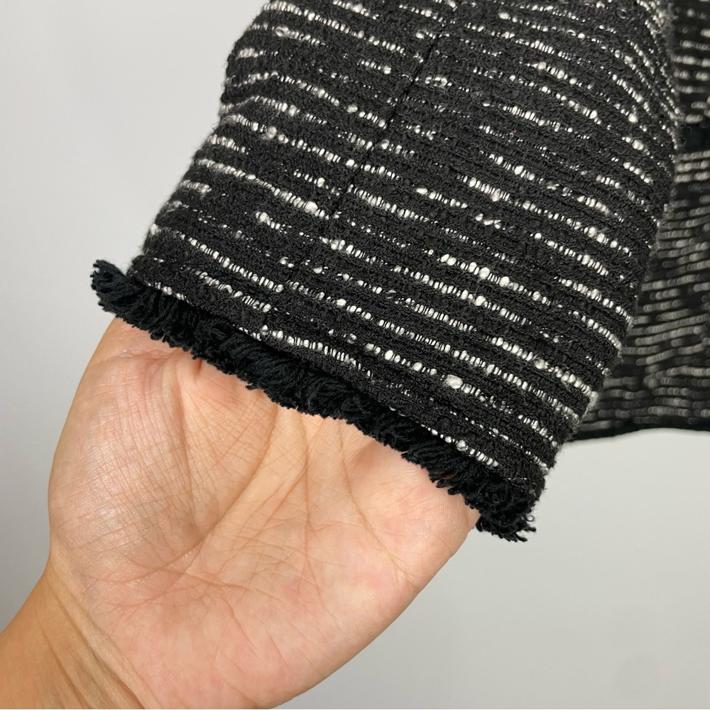 Banana Republic Black and White Boucle Fringe Trim Business Professional Balzer - Picture 4 of 15